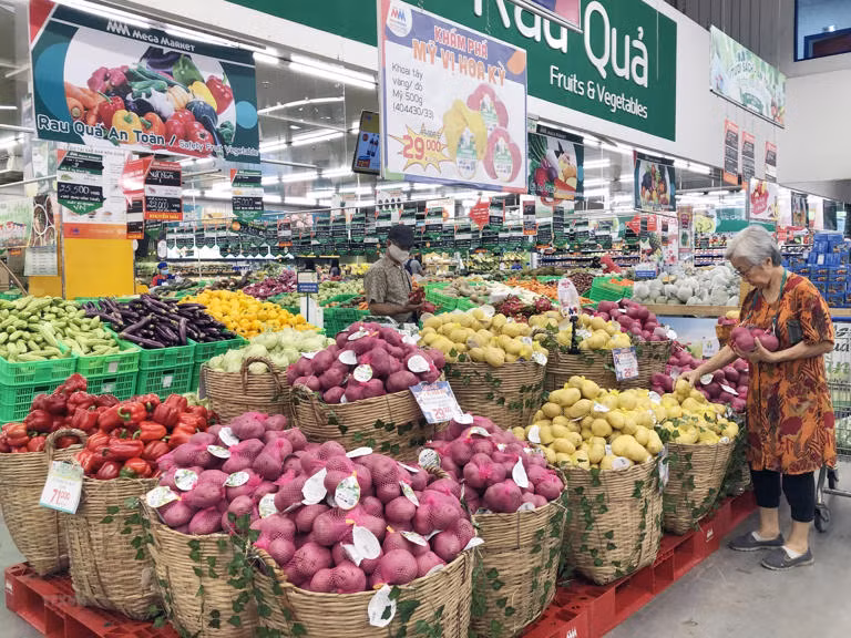 Nourriture et boissons américaines présentées aux consommateurs vietnamiens ảnh 1