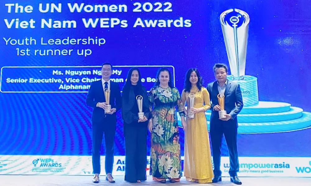 Quinze entreprises vietnamiennes reçoivent les prix des Principes d'Autonomisation des Femmes ảnh 2 Quinze entreprises vietnamiennes reçoivent les prix des Principes d'Autonomisation des Femmes ảnh 2