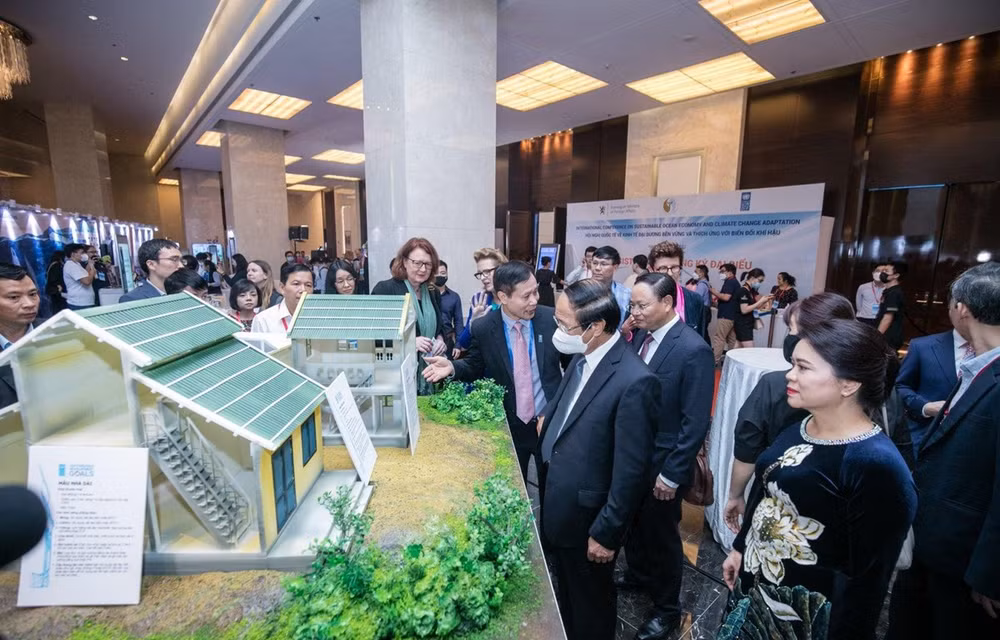 Le PNUD aide le Vietnam à construire 1.450 maisons supplémentaires résistantes aux tempêtes ảnh 1