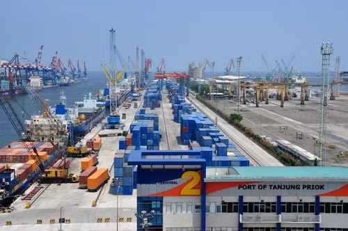 Indonésie encourage à remplacer les produits électriques importés par des produit nationaux ảnh 1