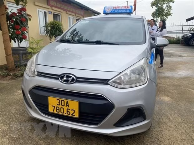 Une chauffeuse de taxi sanctionnée pour avoir arnaqué une touriste ảnh 2 Une chauffeuse de taxi sanctionnée pour avoir arnaqué une touriste ảnh 2