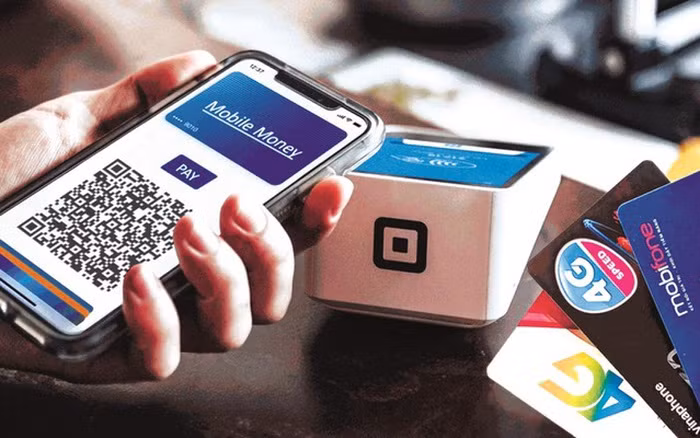 Plus de 1,72 million d'utilisateurs du service Mobile Money dans l’ensemble du pays ảnh 1