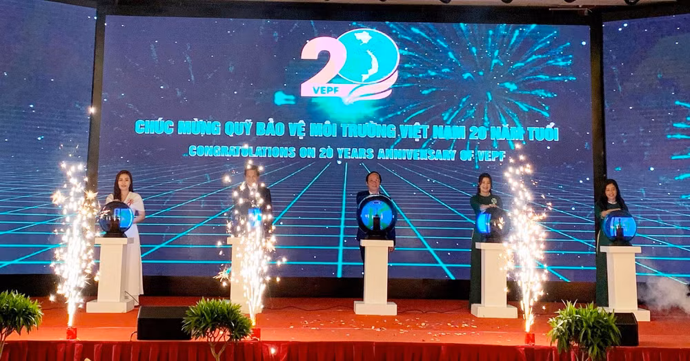 Fonds pour la protection de l'environnement du Vietnam souffle ses 20 bougies ảnh 1