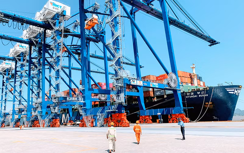 Maintenir la croissance du transport de marchandises via les ports maritimes ảnh 1 Maintenir la croissance du transport de marchandises via les ports maritimes ảnh 1