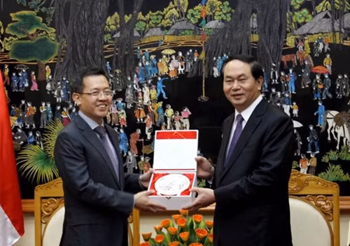 Les polices vietnamienne et singapourienne renforcent leur coopération ảnh 1