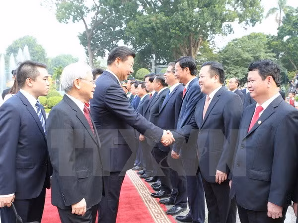 Vietnam et Chine signent une série de documents de coopération ảnh 1