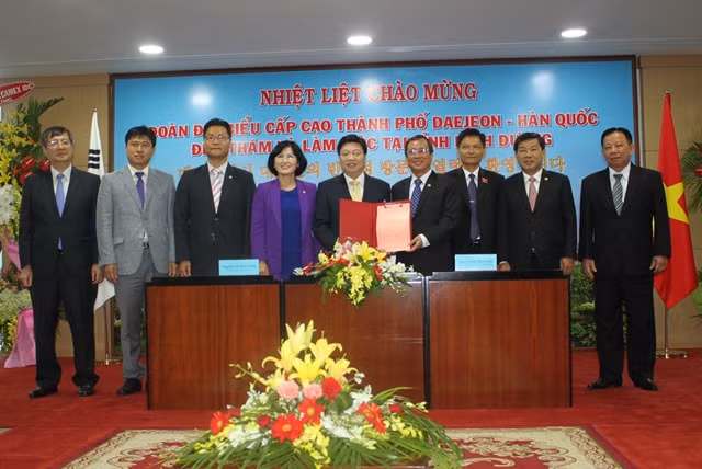 Binh Duong et Deajeon (R.de Corée) signent un accord de coopération ảnh 1