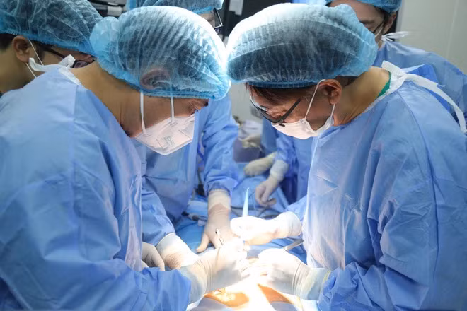Coopération entre l'hôpital national K et l'hôpital universitaire de Nagoya dans la recherche sur le cancer ảnh 2