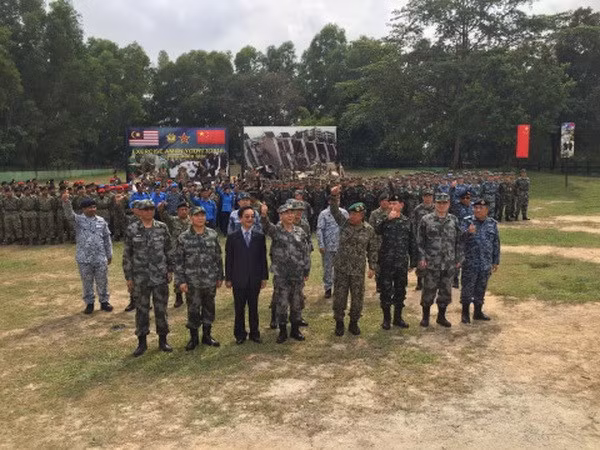 La Chine et la Malaisie effectuent un exercice d’assistance humanitaire ảnh 1