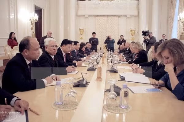 Le Vietnam et la Russie cherchent à dynamiser leurs relations ảnh 1