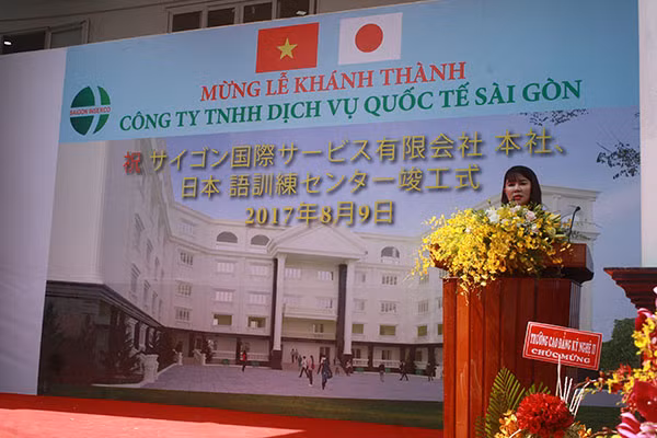 Inauguration d’un centre d'enseignement du japonais ảnh 1