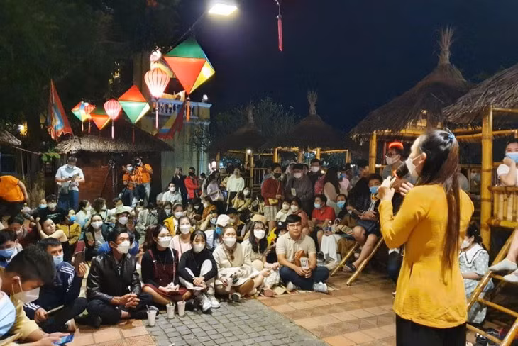 Hôi An prévoit une panoplie d’événements pour boucler l’Année du Tourisme national 2022 ảnh 1 Hôi An prévoit une panoplie d’événements pour boucler l’Année du Tourisme national 2022 ảnh 1
