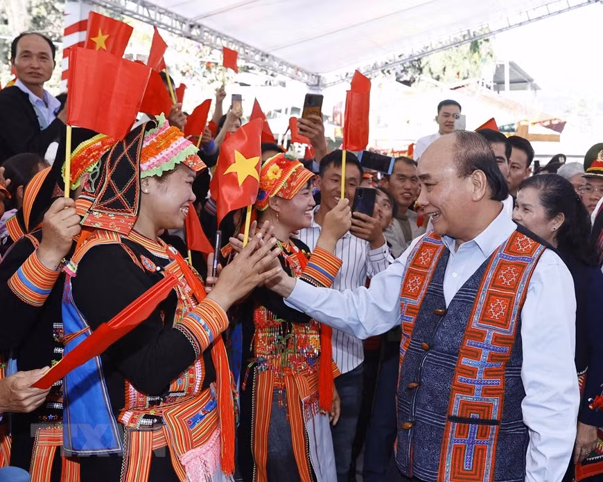 Le président assiste à la Fête de la grande unité nationale à Lai Chau ảnh 1 Le président assiste à la Fête de la grande unité nationale à Lai Chau ảnh 1