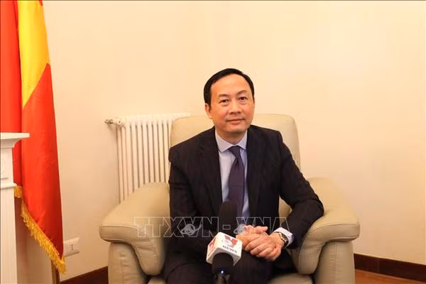 50 ans de liens Vietnam-Malte : le diplomate du Vietnam affirme une base favorable pour une coopération renforcée ảnh 1