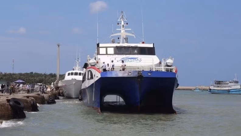 L’île de Phu Quy demande aux touristes de s’unir pour réduire les déchets plastiques ảnh 2