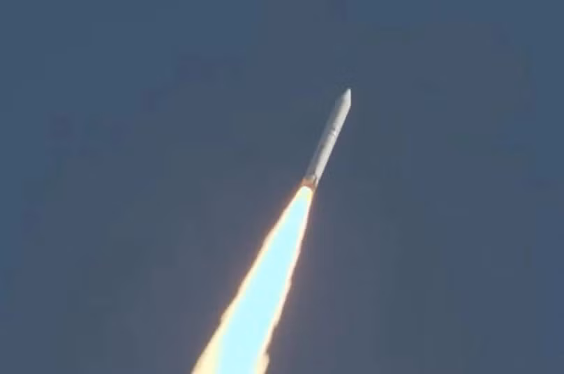 Le Vietnam devrait lancer un premier satellite radar en 2025 ảnh 1