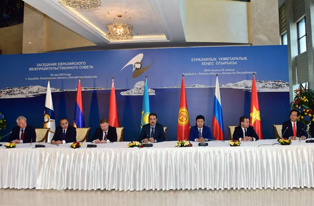 La Douma russe ratifie l’accord de libre-échange UEEA-Vietnam ảnh 1