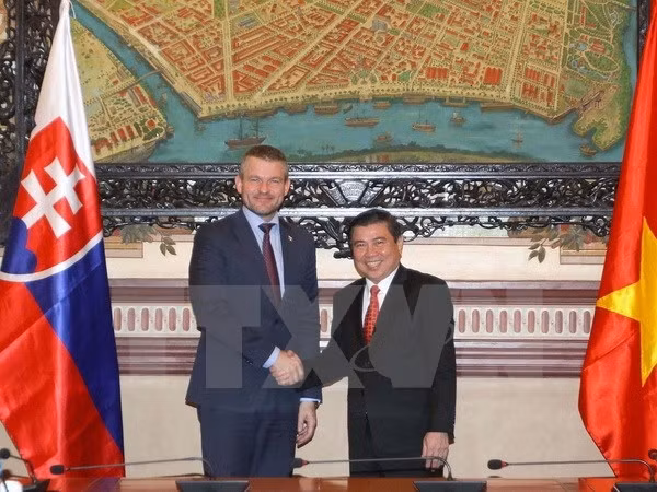 Vietnam - Slovaquie : Renforcement de la coopération dans le commerce ảnh 1 Vietnam - Slovaquie : Renforcement de la coopération dans le commerce ảnh 1
