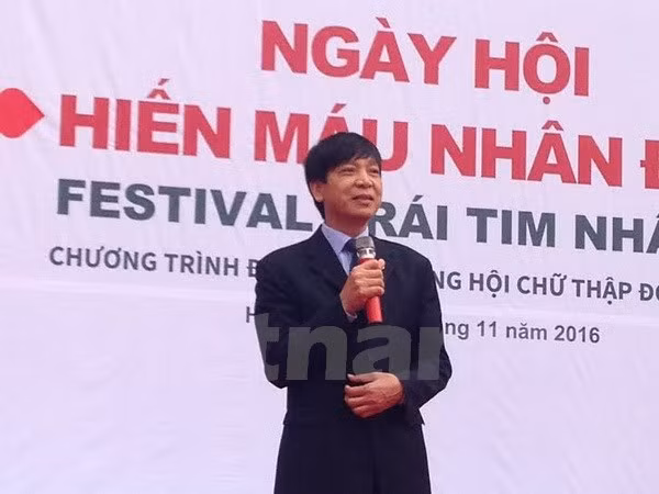 La "Journée de don du sang" - Festival du coeur humanitaire 2016 ảnh 1