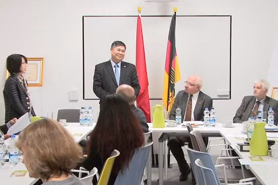 Congrès de l'Association Allemagne-Vietnam à Berlin ảnh 1