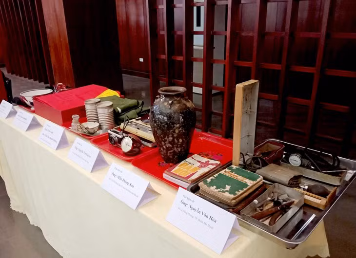 De généreux donateurs pour enrichir le musée de Dak Lak ảnh 1