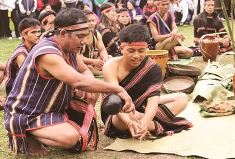 Faire vivre la culture des Gia Rai ảnh 2
