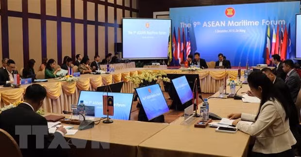 Ouverture du 9ème Forum maritime de l’ASEAN à Da Nang ảnh 2 Ouverture du 9ème Forum maritime de l’ASEAN à Da Nang ảnh 2