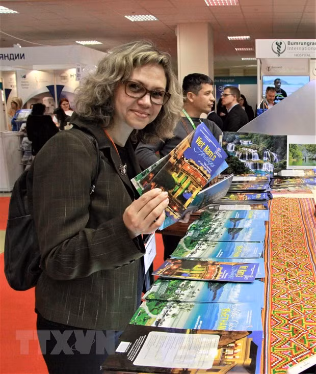 Le tourisme maritime et insulaire du Vietnam au salon MITT en Russie ảnh 1