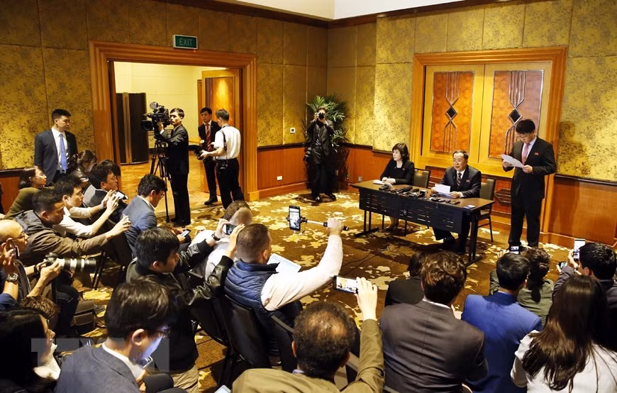Conférence de presse du ministre des Affaires étrangères de la RPDC à Hanoi ảnh 3