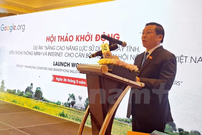 Google soutient les paysans vietnamiens dans l'usage d'internet ảnh 1