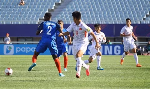 Mondial U20 : le Vietnam battu 4-0 par la France ảnh 1