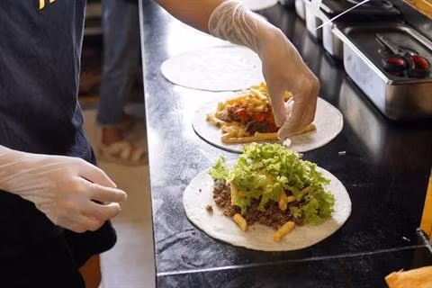 Hey Pelo : le tacos français débarque à Hanoï ảnh 2