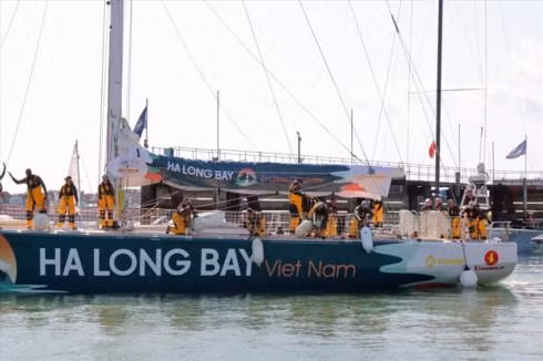 Le voilier « Ha Long Bay – Vietnam » rejoint la Clipper Round the World Yatch Race 2019-2020 ảnh 1