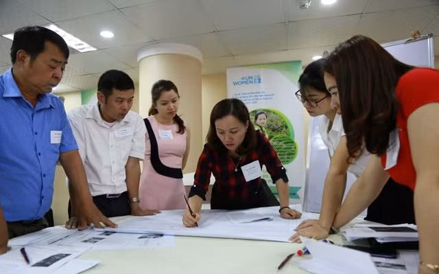 Soutien aux femmes rurales face au changement climatique ảnh 1 Soutien aux femmes rurales face au changement climatique ảnh 1
