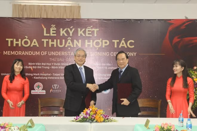 Dong Nai renforce sa coopération avec des hôpitaux étrangers ảnh 1
