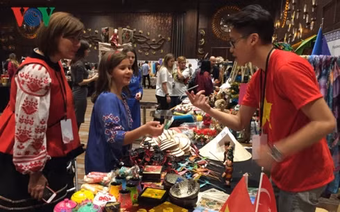L’artisanat et la cuisine traditionnelle du Vietnam présentés en Turquie ảnh 2