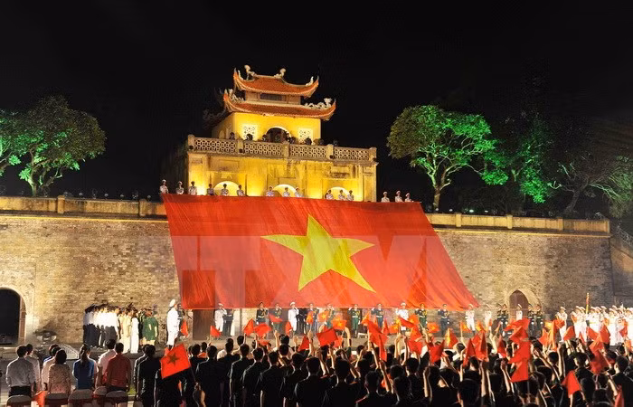 Duplex télévisé “Drapeau de l’indépendance” ảnh 3