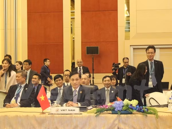 Ouverture des conférences SOM ASEAN+3 et SOM EAS ảnh 1