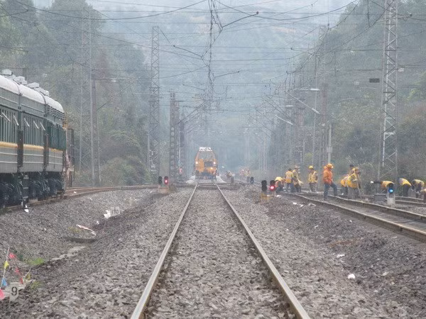 La Chine construit une ligne de chemin de fer à grande vitesse vers l'ASEAN ảnh 1