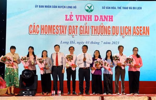 Vinh Long honore les homestay lauréats des prix du tourisme de l'ASEAN ảnh 1