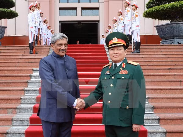 Vietnam-Inde : renforcement de la coopération dans la défense ảnh 1