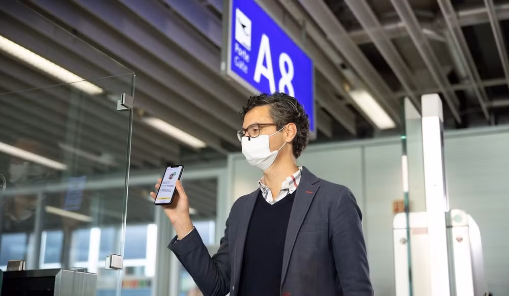 Vietnam Airlines applique officiellement à titre expérimental le passeport sanitaire numérique ảnh 2