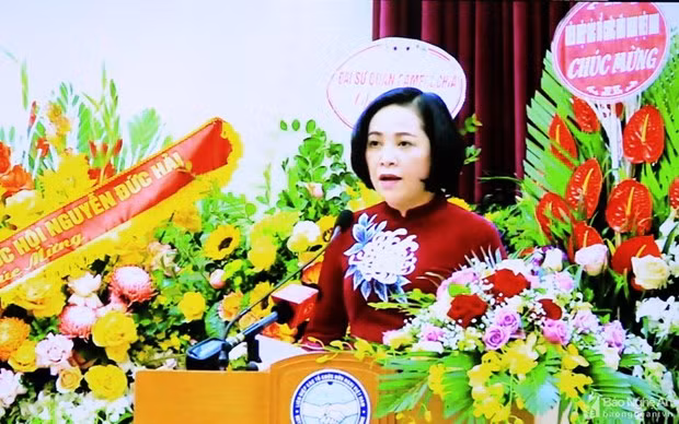 Nguyen Thi Thanh élue présidente de l'Association d'amitié Vietnam – Cambodge ảnh 1 Nguyen Thi Thanh élue présidente de l'Association d'amitié Vietnam – Cambodge ảnh 1