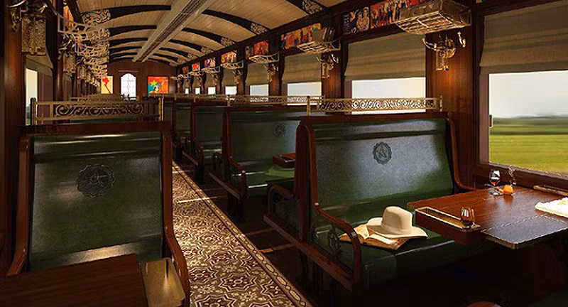 Les visiteurs auront plus d'expérience en voyageant le long du Vietnam en train à vapeur ảnh 1 Les visiteurs auront plus d'expérience en voyageant le long du Vietnam en train à vapeur ảnh 1
