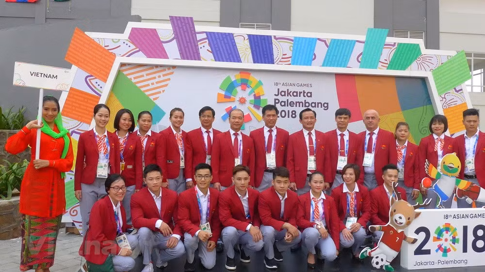 Cérémonie de lever du drapeau du Vietnam aux ASIAD 18 ảnh 1 Cérémonie de lever du drapeau du Vietnam aux ASIAD 18 ảnh 1