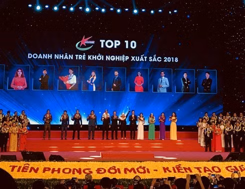 Soixante-huit excellents jeunes entrepreneurs honorées ảnh 1 Soixante-huit excellents jeunes entrepreneurs honorées ảnh 1