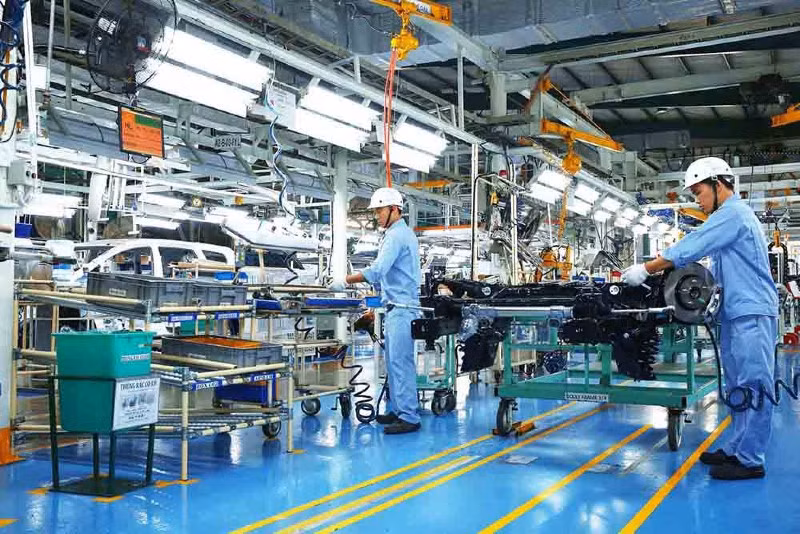 Les exportations et les investissements restent le moteur de la croissance économique du Vietnam ảnh 1