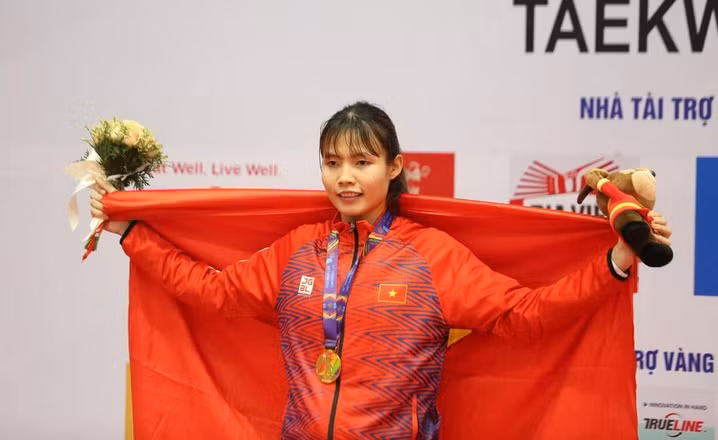 ASIAD 19 : Duong Thuy Vi et Bac Thi Khiêm en bronze en wushu et taekwondo ảnh 2