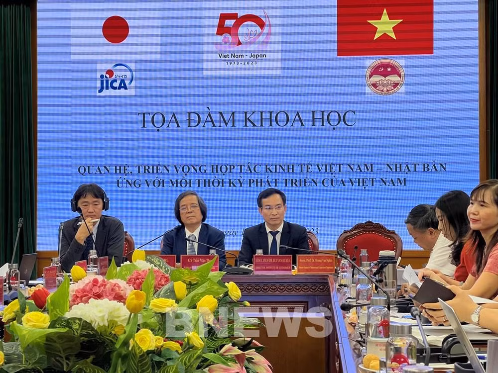 Séminaire scientifique sur la promotion de la coopération économique Vietnam-Japon à Hanoï ảnh 1