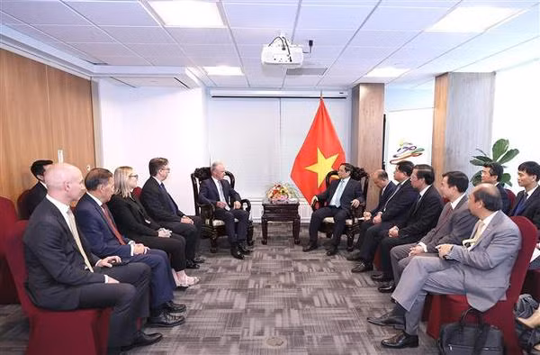 Le PM s'engage à créer des conditions optimales aux entreprises américaines investissant au Vietnam ảnh 4 Le PM s'engage à créer des conditions optimales aux entreprises américaines investissant au Vietnam ảnh 4